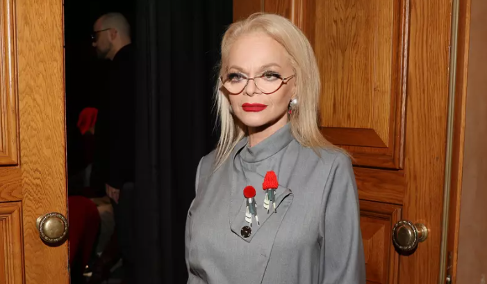 Лариса Долина рискует потерять еще две квартиры после скандала