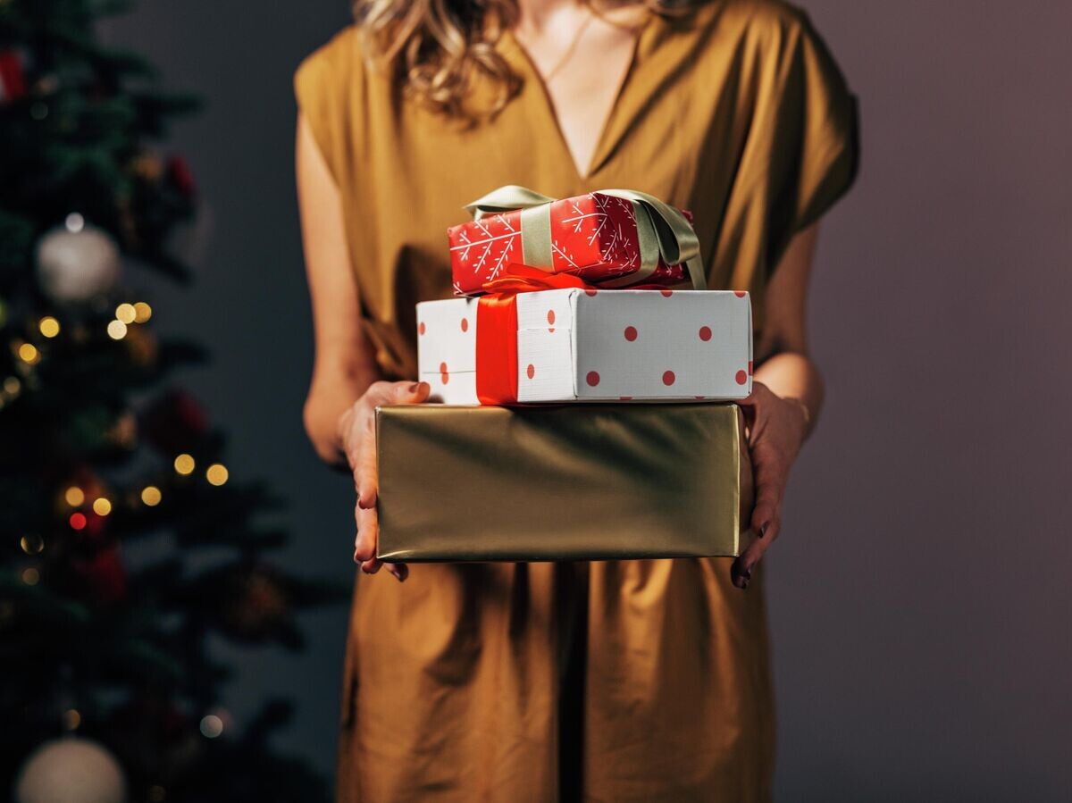    Новогодние подарки | © Getty Images / FreshSplash