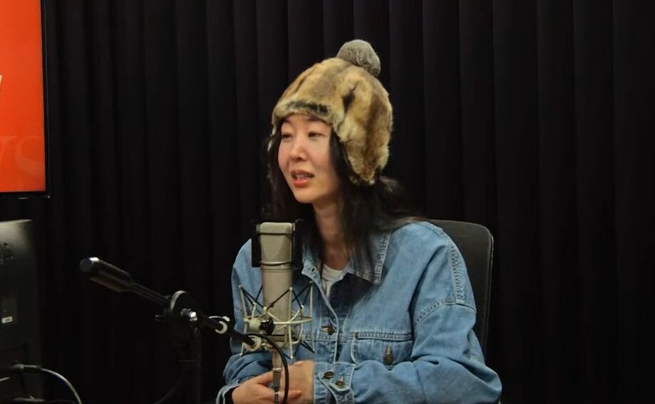   Мин Хи Джин. (Источник: скриншот эфира радиопередачи YTN «Новостной поединок с Ким Джун У»)