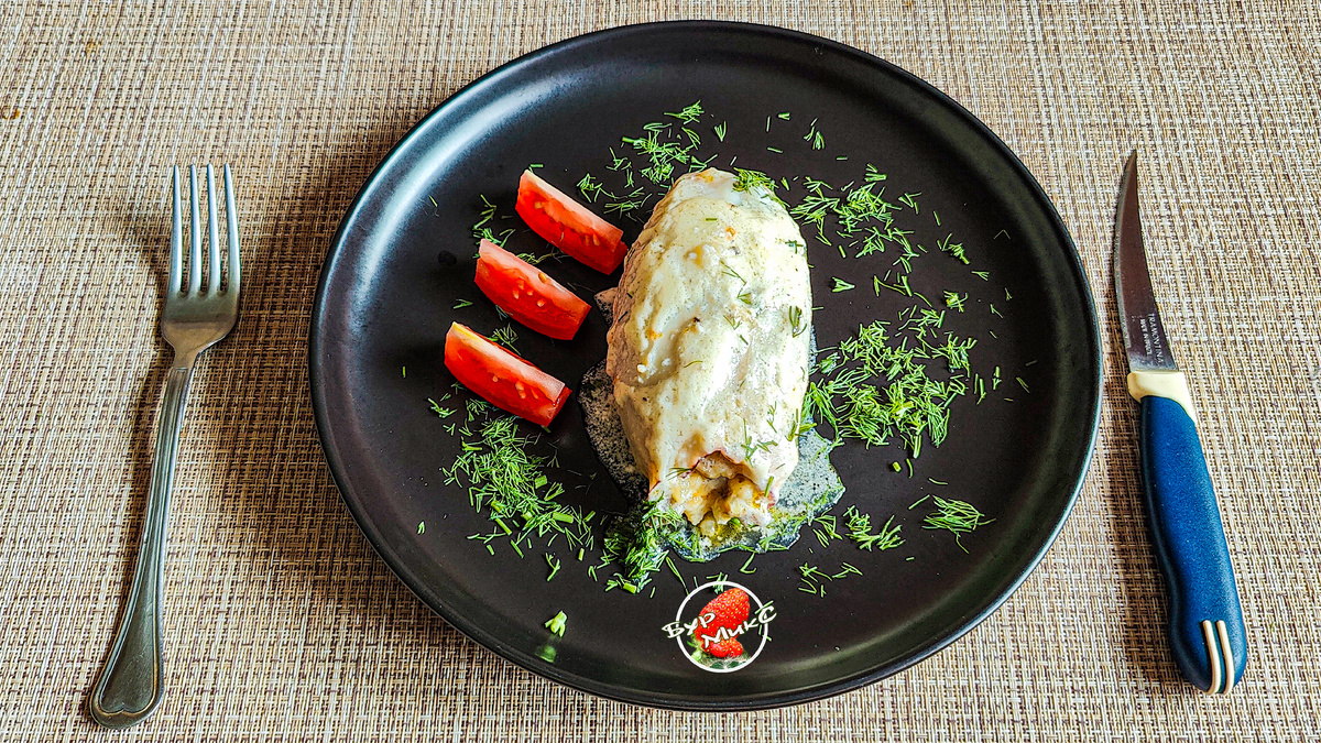 Фаршированные кальмары в сливочном соусе