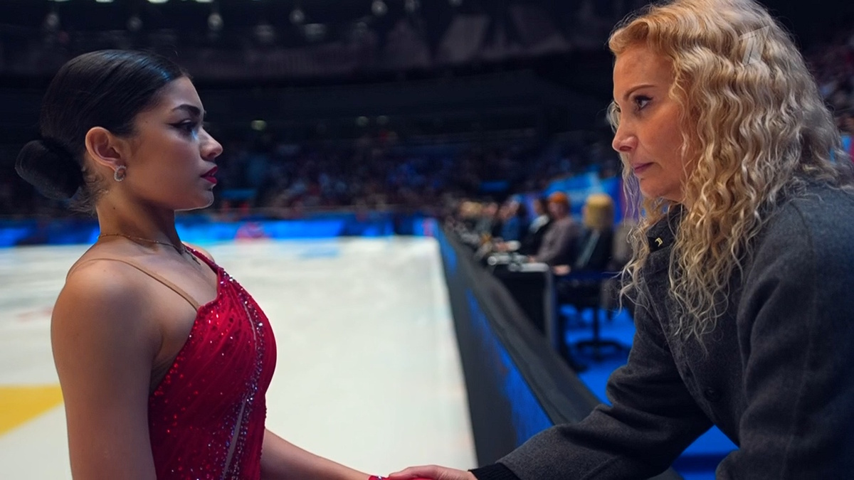    Аделия Петросян. Фото: стоп-кадр прямого эфира "Первого канала"