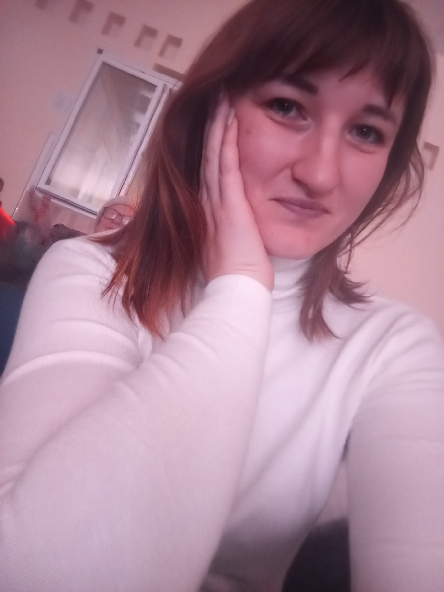 Всё -таки в белой пошла