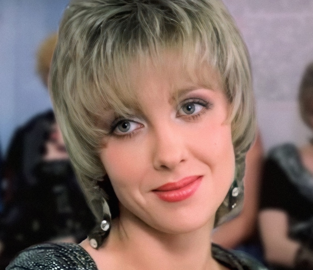 Таня Зайцева. Фильм «Интердевочка» (1989). https://www.kinoafisha.info/