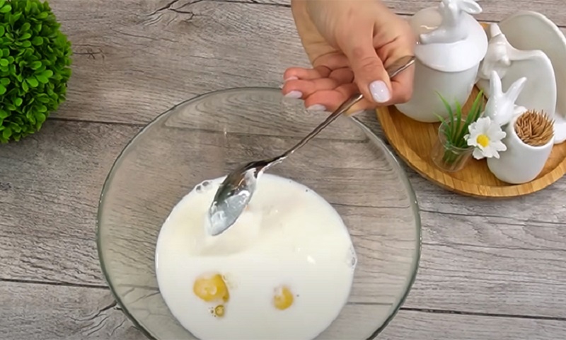 Закусочный торт из блинов с печенью: новое слово среди праздничных угощений