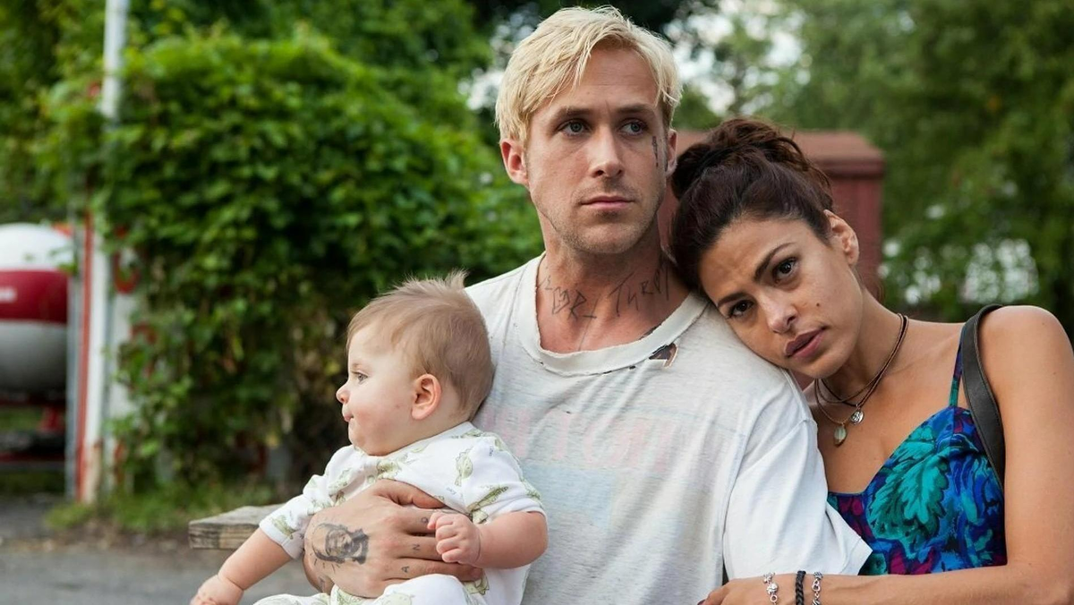    Райан Гослинг и Ева Мендес в фильме «Место под соснами». Фото: Legion media