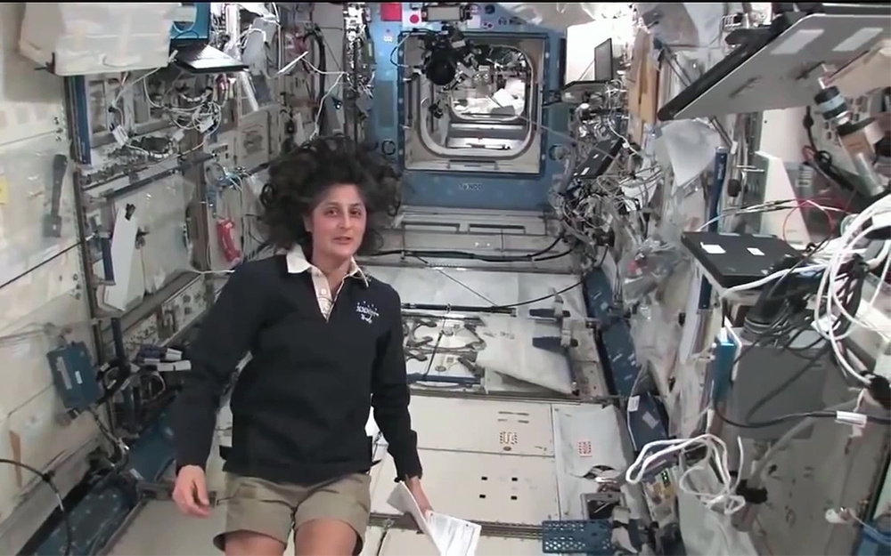 Кадр из видео