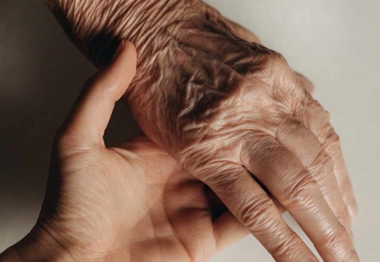 7 биомаркеров вашего долголетия: что наука говорит о качестве жизни после 70