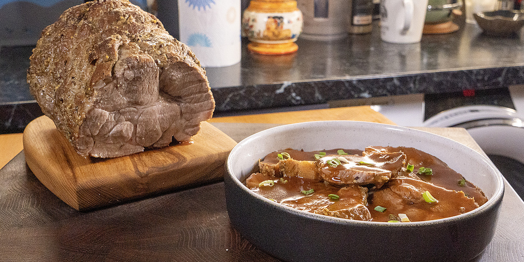 Главное блюдо на Новогоднем столе 2026. Запеченная свиная шея в винном соусе