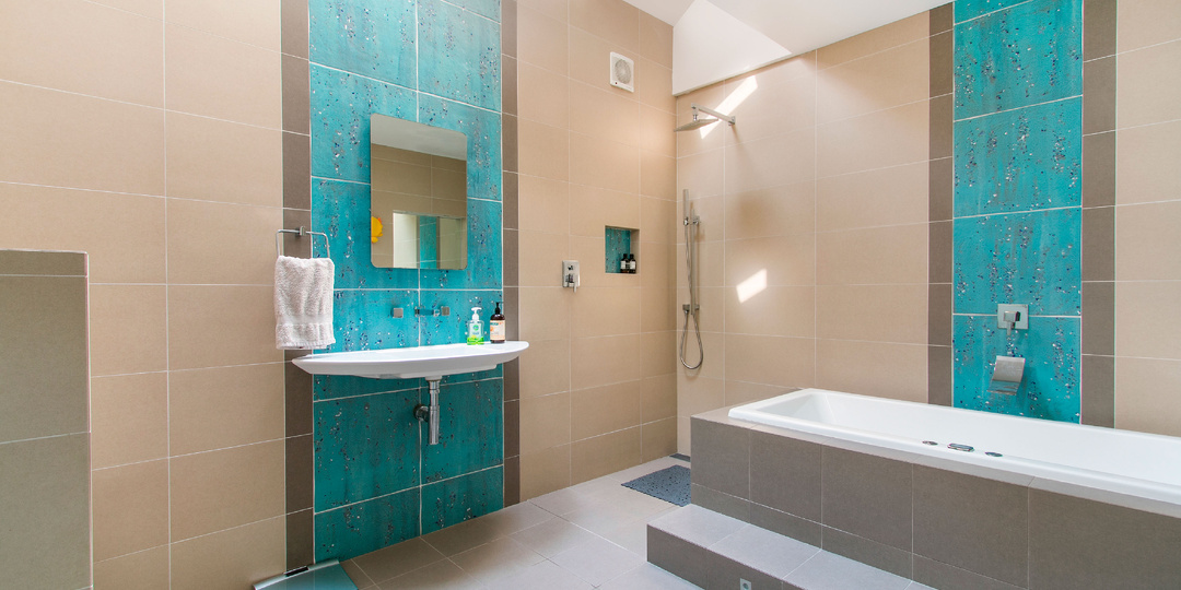 Платите за чужой тёплый пол: как в доме появляется «невидимый вор» воды