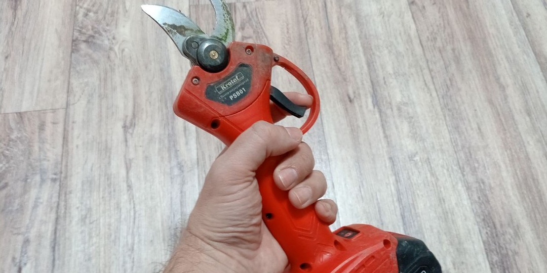 Устроился работать на подрезку, обещали 150 тыс. в месяц, но уволился через 2 недели, рассказываю - почему и сколько заработал