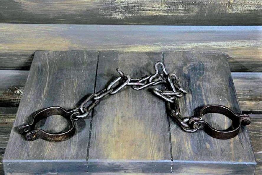 Ножные кандалы декабристов
