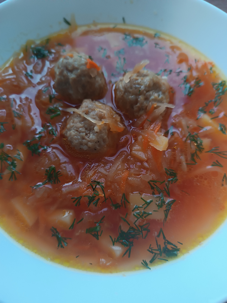 Фото автора, цвет не тот, фото не такое, руки не те, можете продолжать. 