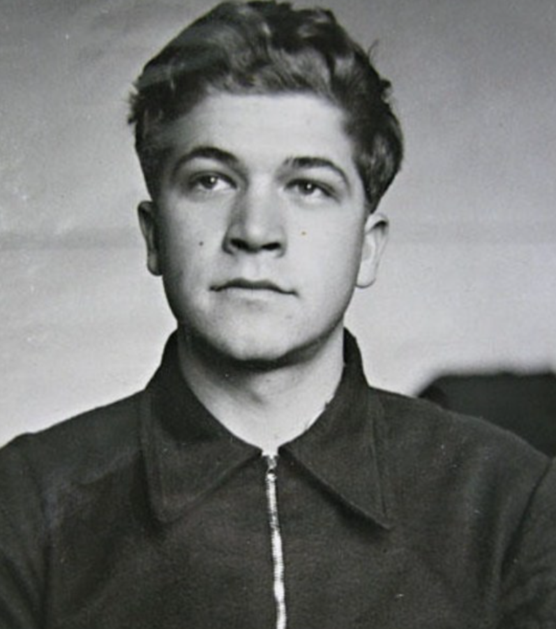 Владимир Ухин в молодости