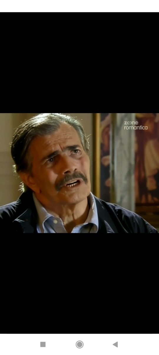 Тайд молится Святой Рите.