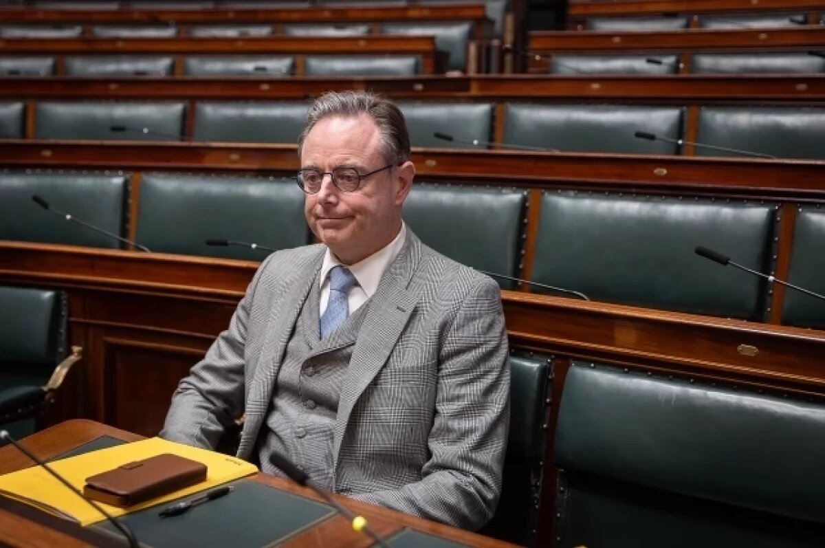    Премьер Бельгии не поехал на Украину