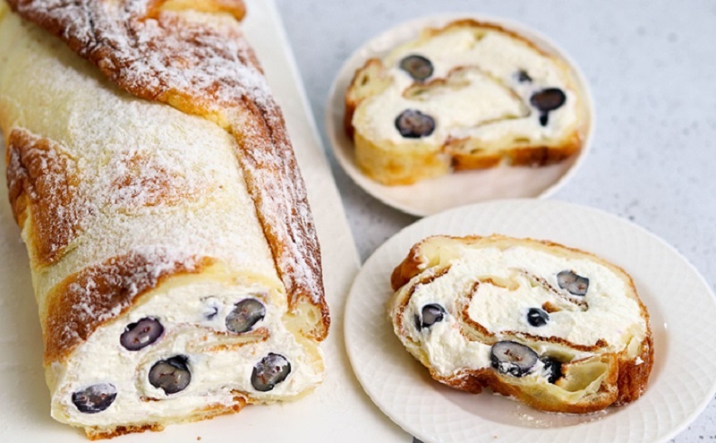 Эклер-рулет: Французский десерт на Новый год, который захочет каждый