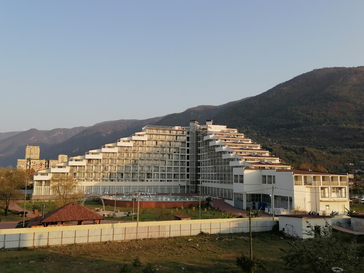 Старый корпус отеля Европа в Гагре. 