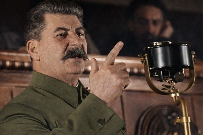 21 декабря - родился Иосиф Виссарионович Сталин