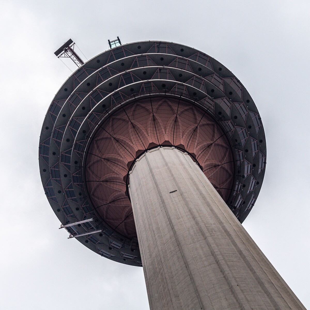 телебашня Менара Куала-Лумпур (Kuala Lumpur Tower, Menara KL)