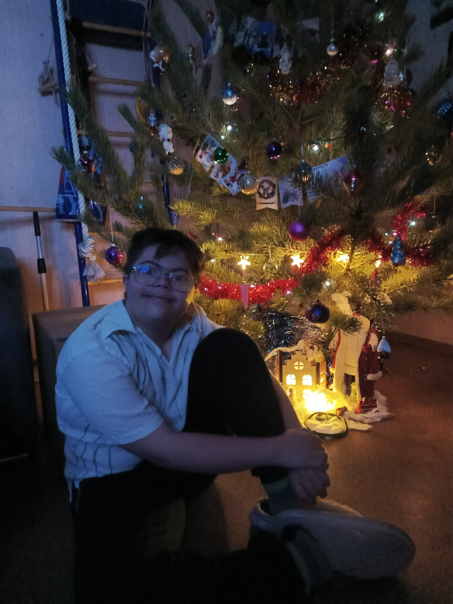 Прошлогодняя елка