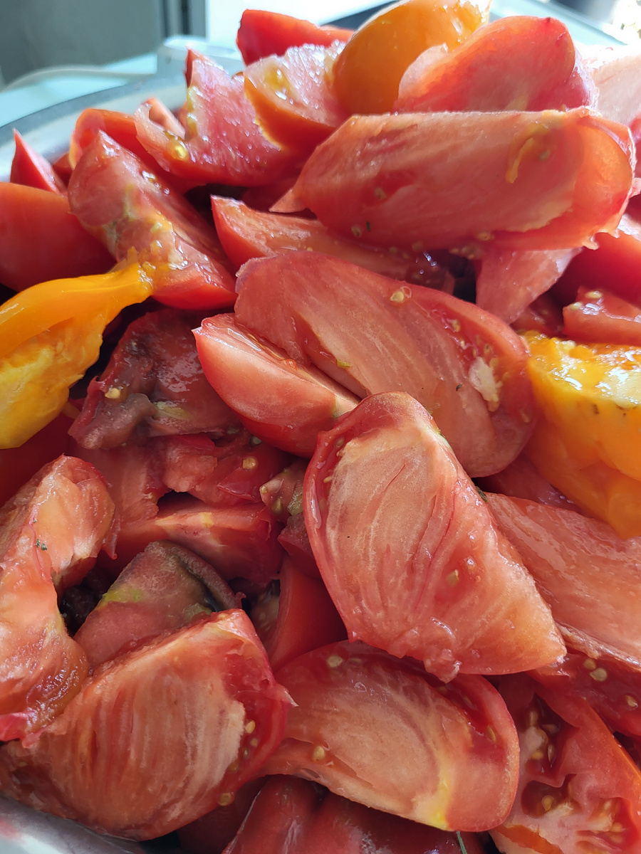 Томат Сахарный бизон.