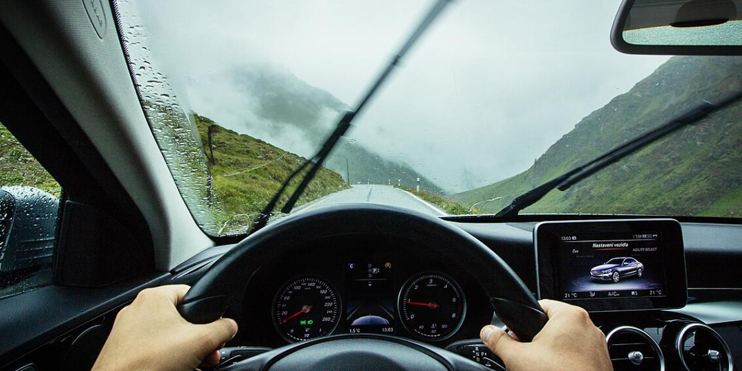 Почему магниты рядом с техникой опаснее, чем кажется — не очевидный риск