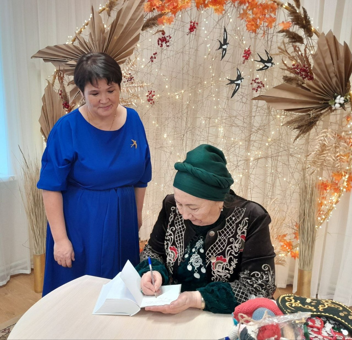 Листайте вправо, чтобы увидеть больше изображений