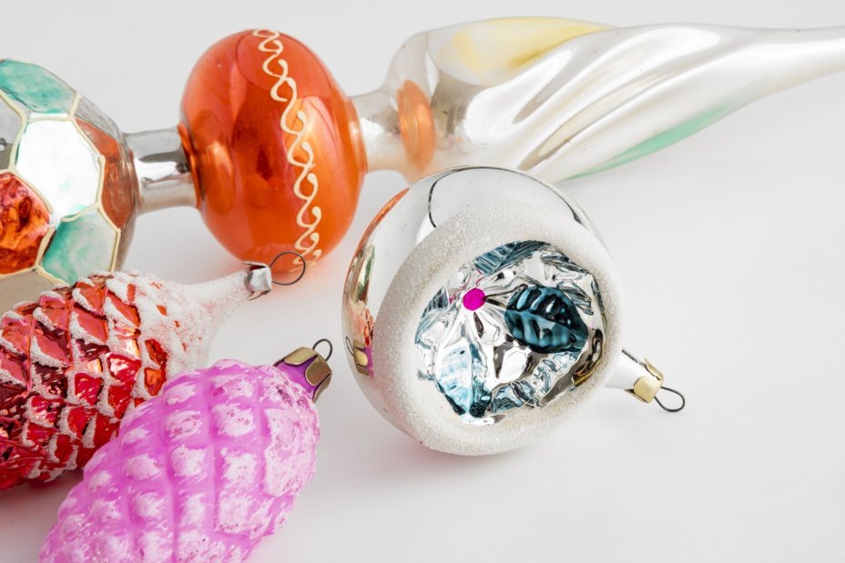    В чём секрет ёлочных игрушек из СССР и почему они ценятся до сих пор? Источник изображения: monetnik.ru