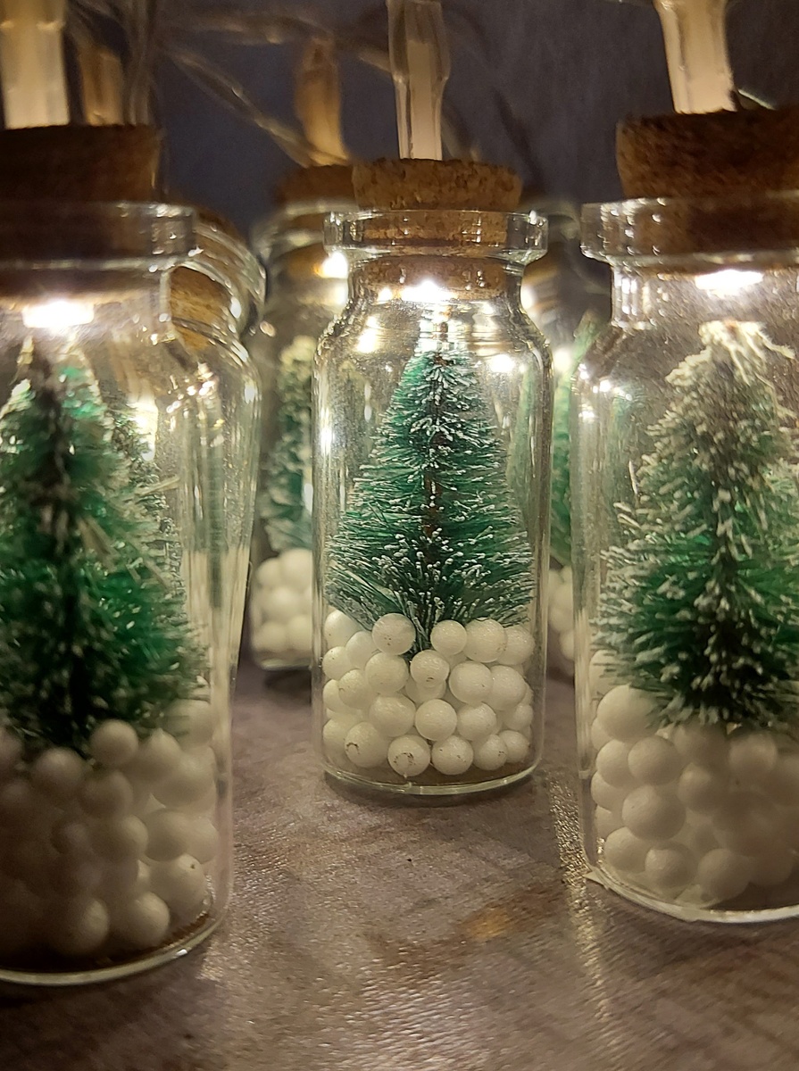 Новогодний настольный "лес" . Фото автора канала