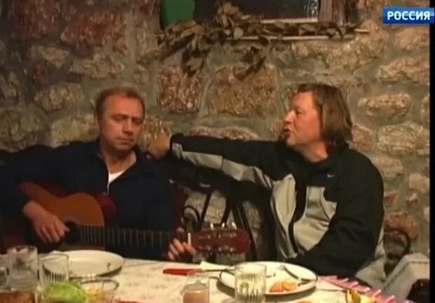 С другом. Открытые источники 