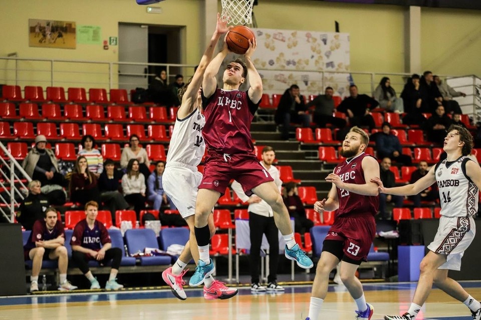    Тульский ЦИВС одержал две крупные победы на чемпионате ЦФО по баскетболу материалы пресс-служб