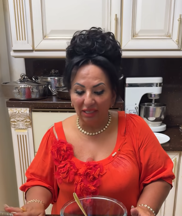 Готовим теплый салат!