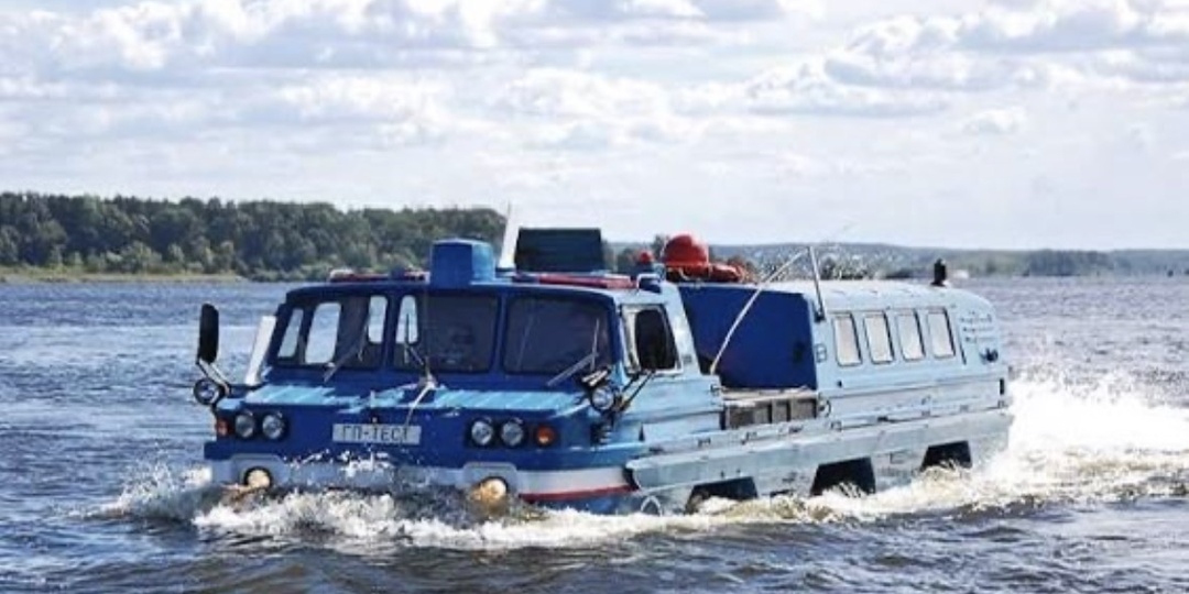 ЗИЛ «Синяя птица» - специализированный вездеход для поиска космонавтов и работы в труднодоступных районах