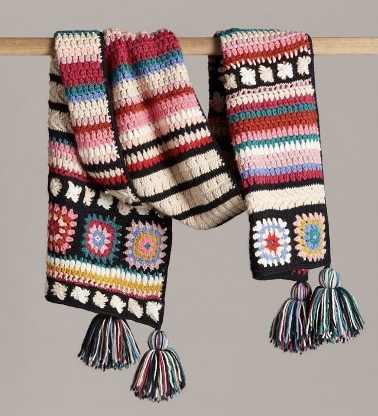 Идея вязаного шарфа. Фото из интернета.