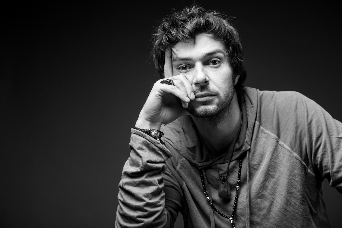 Актер театра и кино Павел Баршак. Фото - Яндекс-картинки