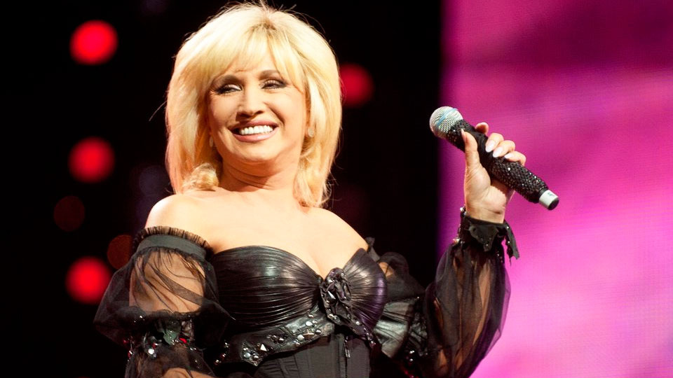 Ирина Аллегрова на сцене