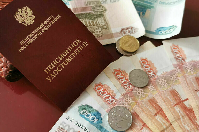 Как изменится жизнь пенсионеров в декабре: подводные камни и новые возможности зимних выплат