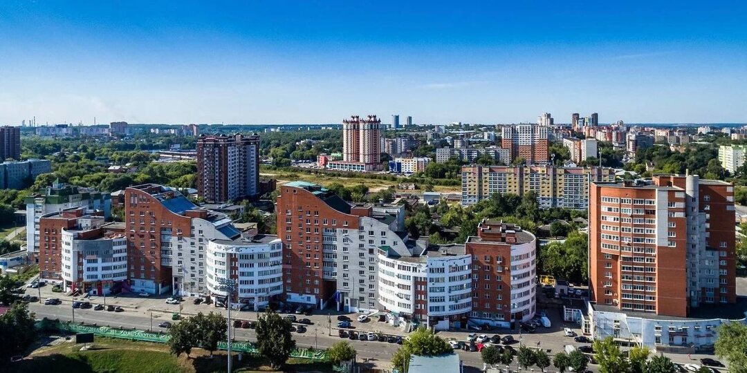 От ЖЭКовской рутины к реальному сервису - кто чистит снег во дворах и следит за комфортом в домах