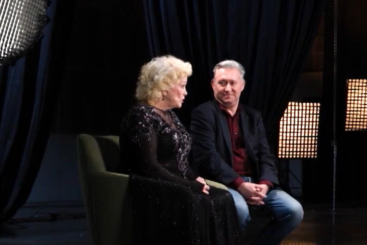    Екатерина Шаврина с третьим мужем Александром. кадр передачи