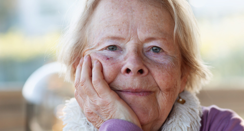 Если вам 60–75: 6 привычек, которые опаснее алкоголя и курения в пожилом возрасте