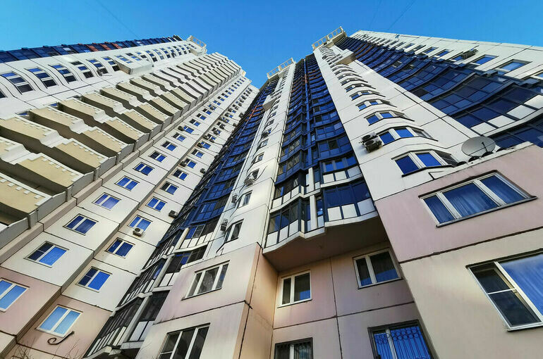 Простые квартиры для рынка миллиардеров: новые правила позволят зарабатывать на недвижимости без покупки жилья