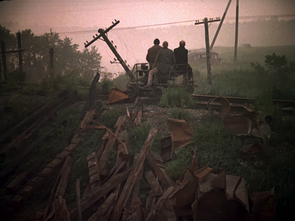 Кадр из фильма "Сталкер" (1979)