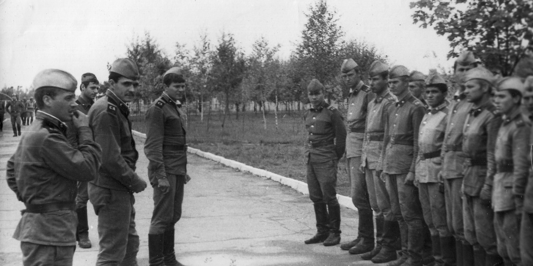 Всякие были в армии!