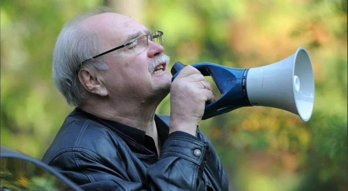 Владимир Бортко за работой