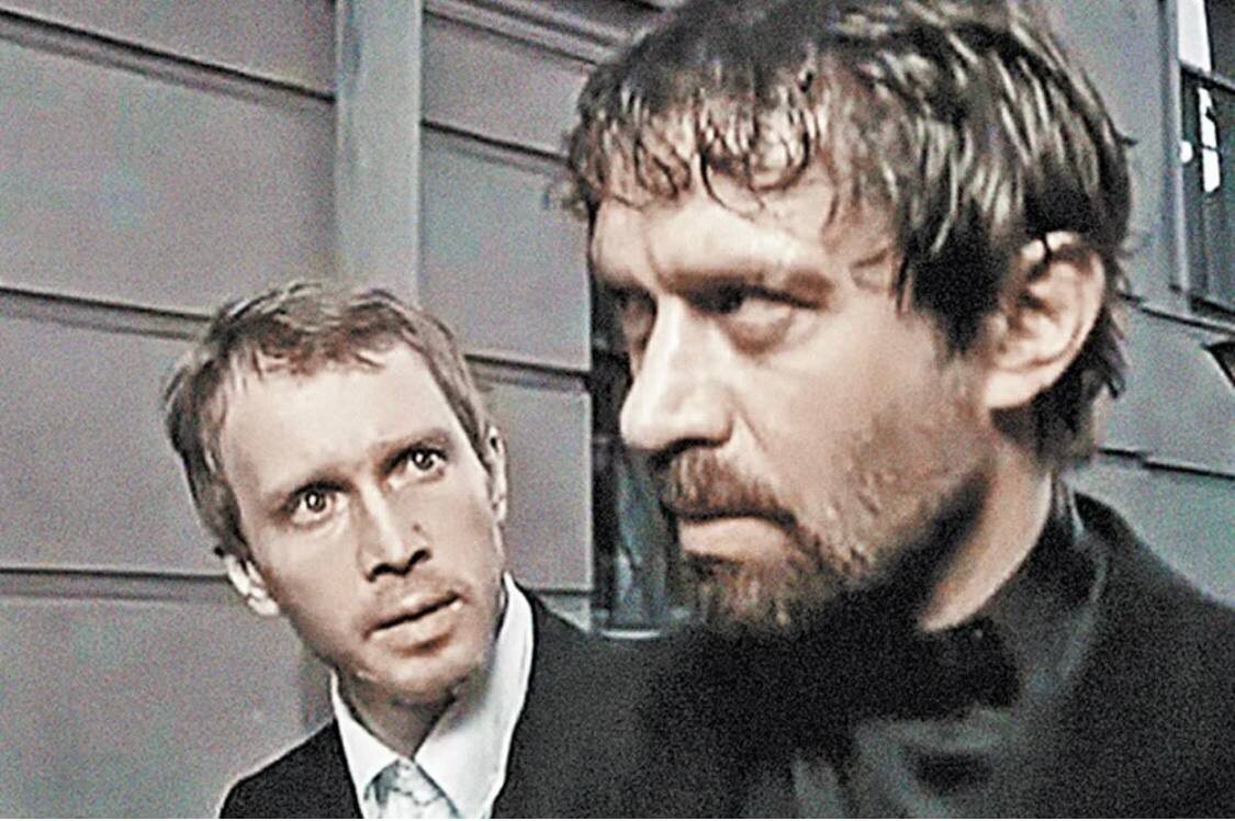 Евгений Миронов в роли князя Мышкина и Владимир Машков в роли Рогожина