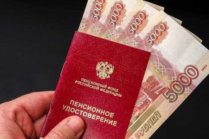 Обложка © Shutterstock / FOTODOM / Denis.Vostrikov