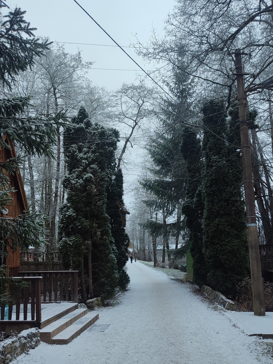 Это мы заезжали на святой источник