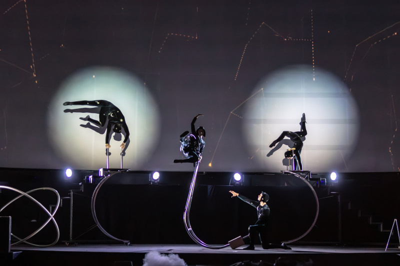 На спектакль в Планетарий