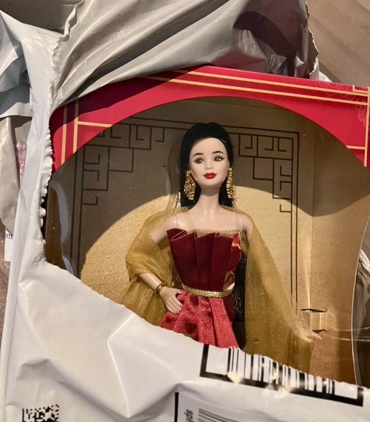 Барби Lunar 2026 с молдом Маки - живые фото  куклы 