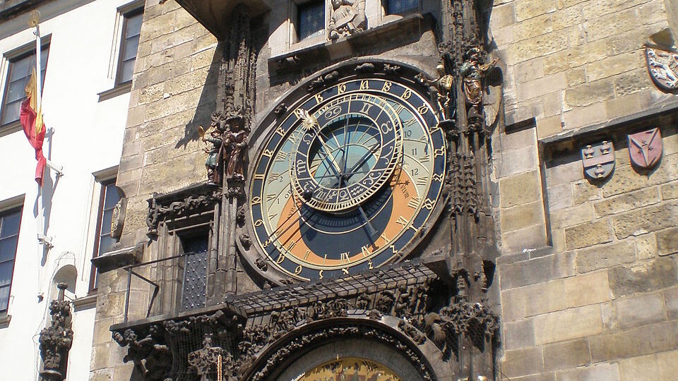 Механические башенные часы